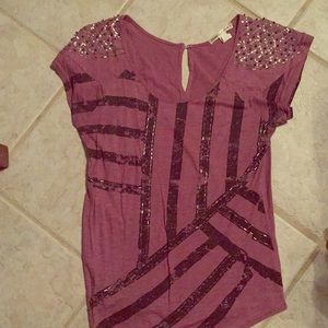 Embellished tee shirt